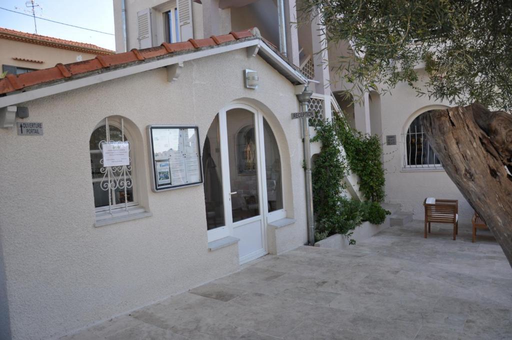Residence Aragon Juan-les-Pins Buitenkant foto